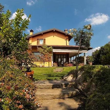 Bed & Breakfast Camelia Brunello